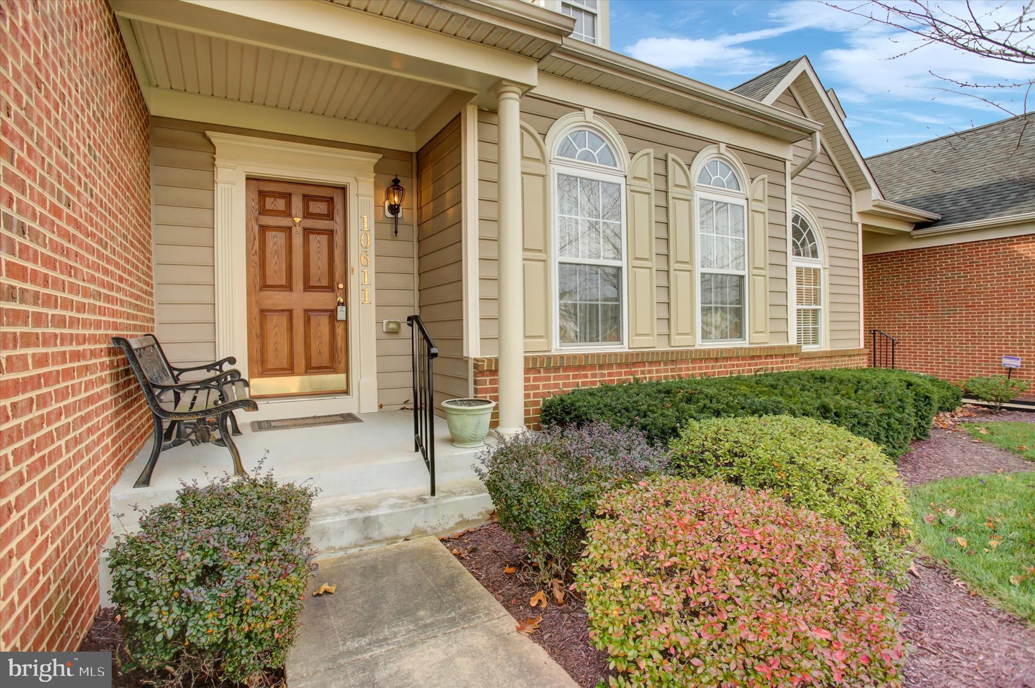 SIGNATURE CLUB AT GREENVIEW - Residential