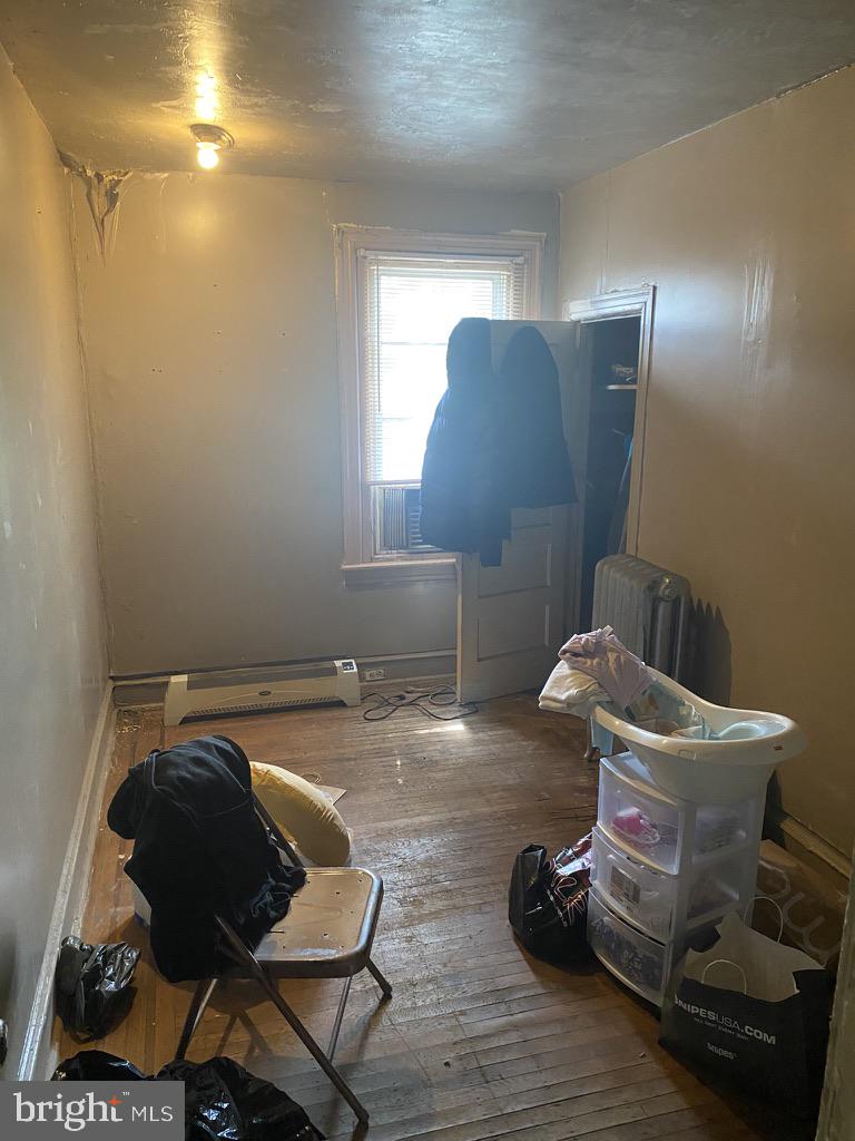 WEST PHILADELPHIA - Residential