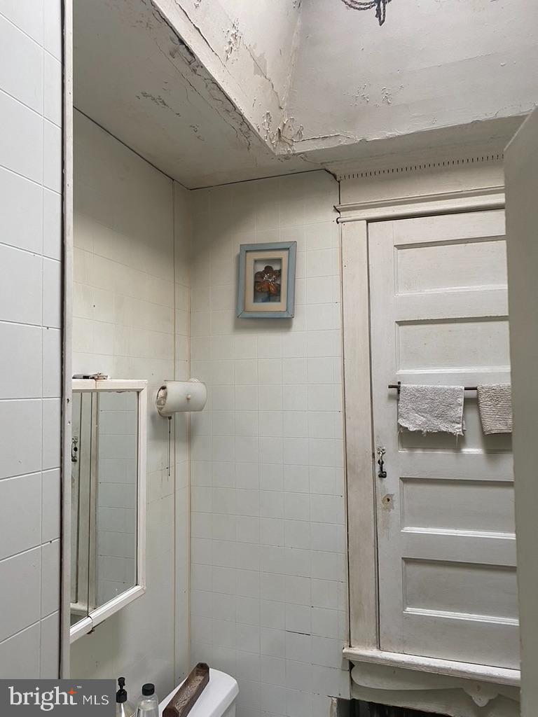 WEST PHILADELPHIA - Residential