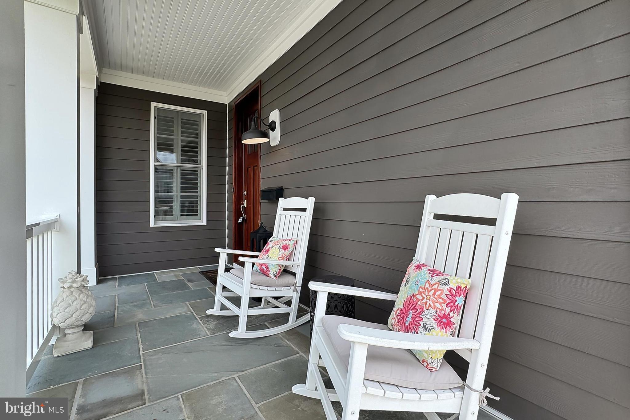 VIENNA WOODS - Residential