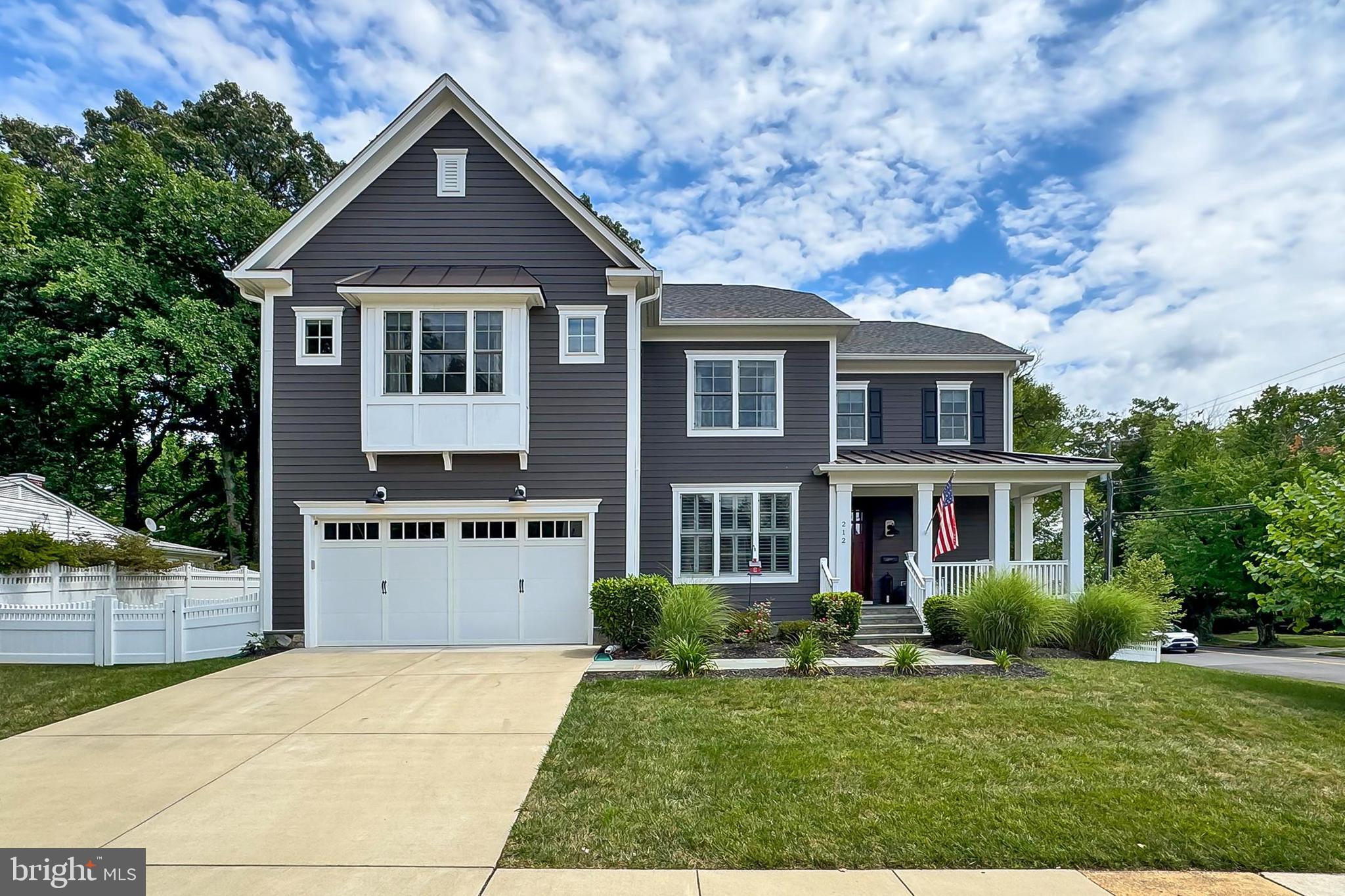 VIENNA WOODS - Residential