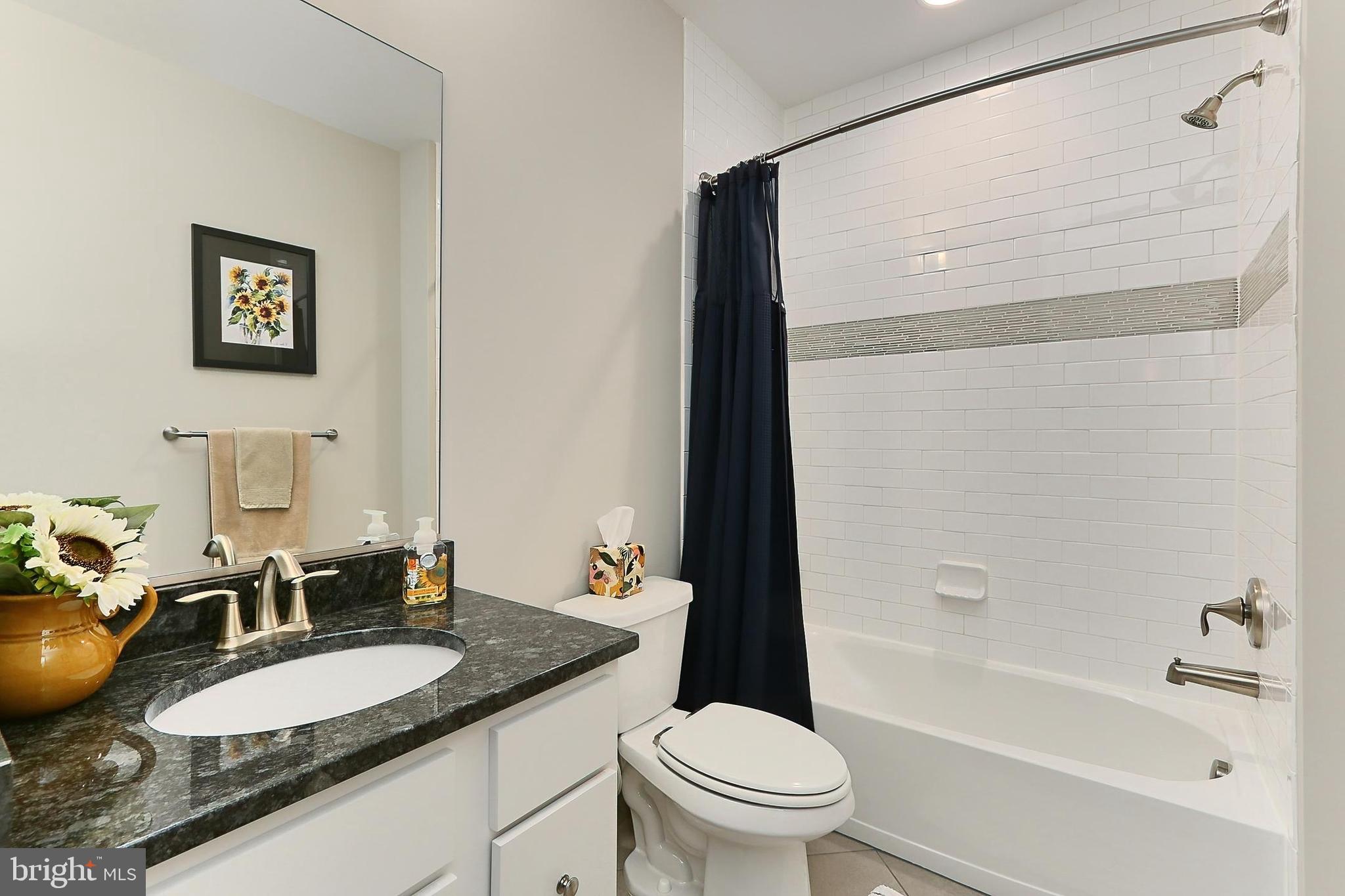 VIENNA WOODS - Residential