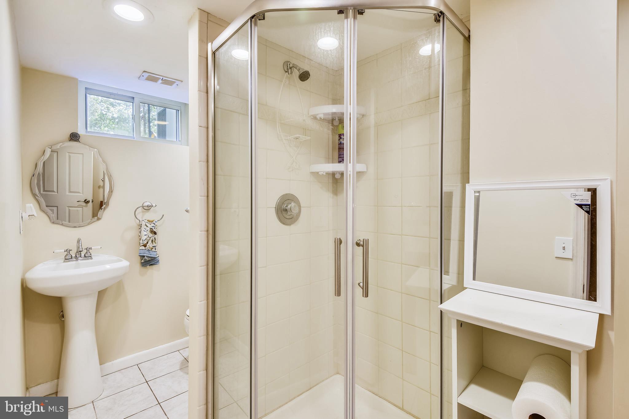 ARDEN ON THE SEVERN - Residential