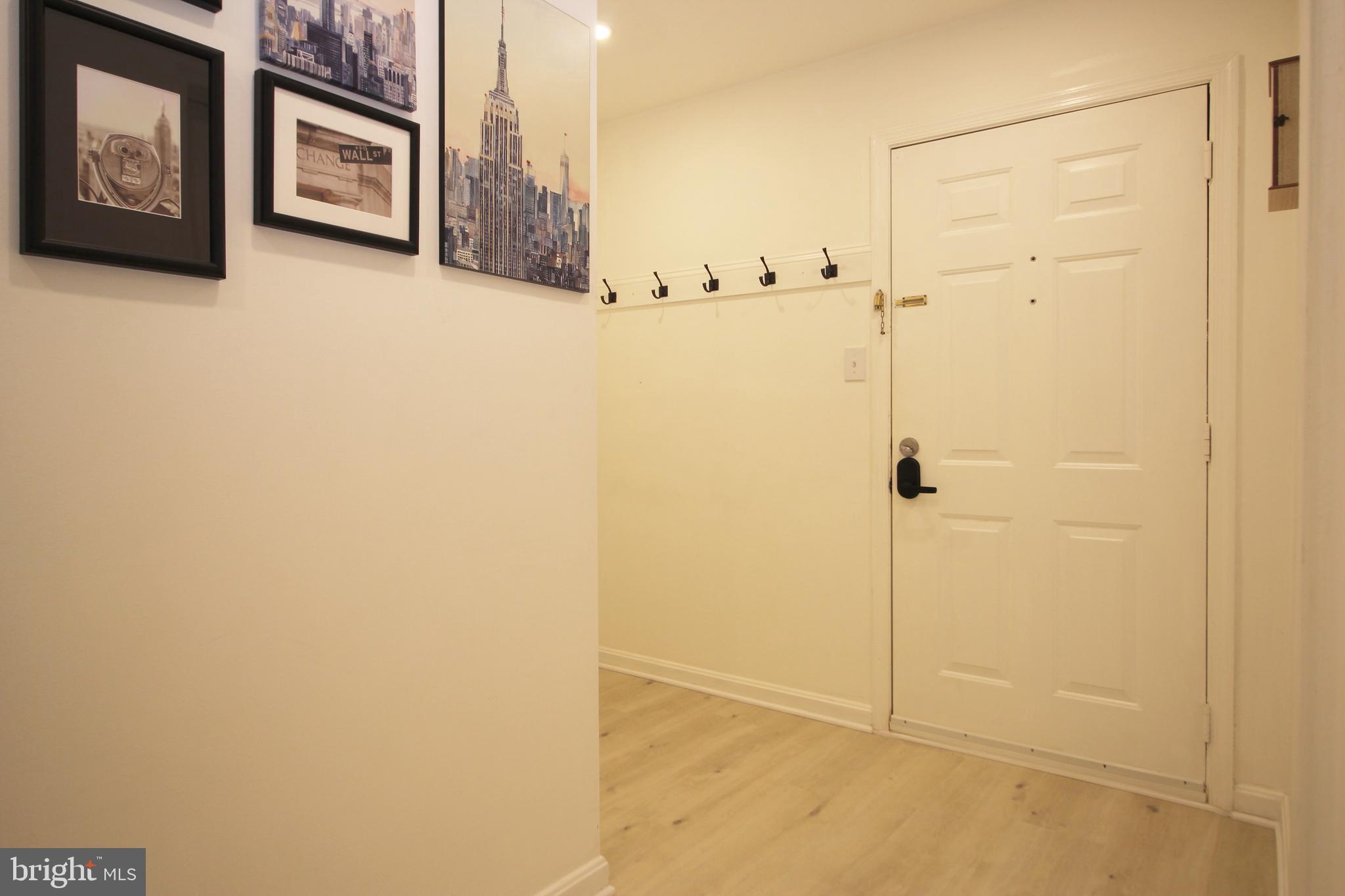 BRISTOL HOUSE - Residential Lease