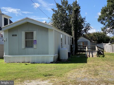 37144 BURTON AVENUE REHOBOTH BEACH DE 19971