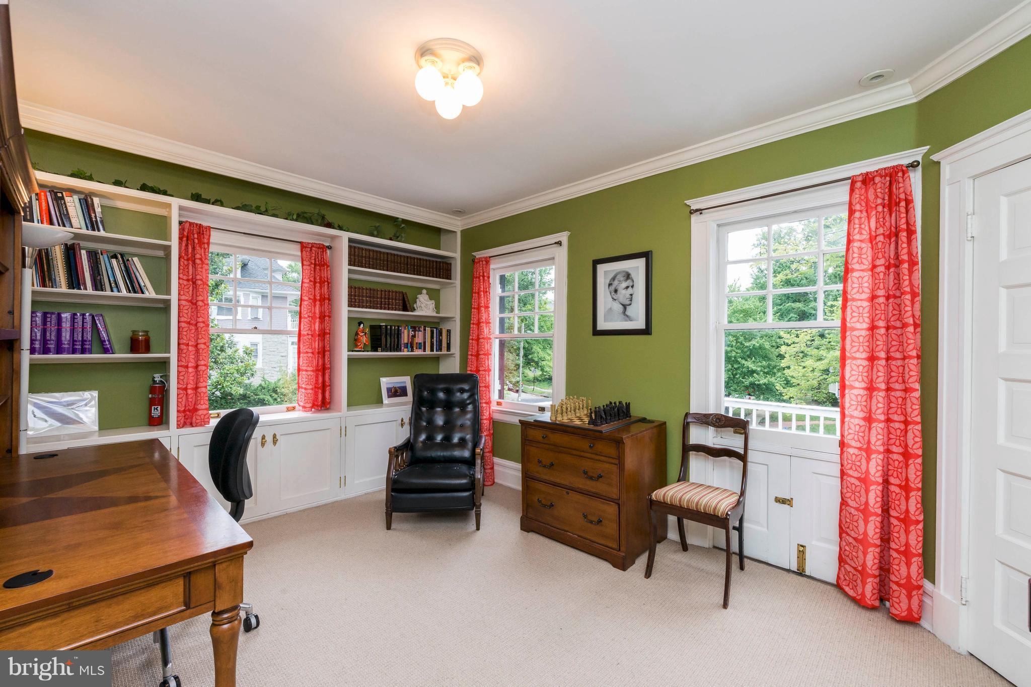 ROLAND PARK - Residential