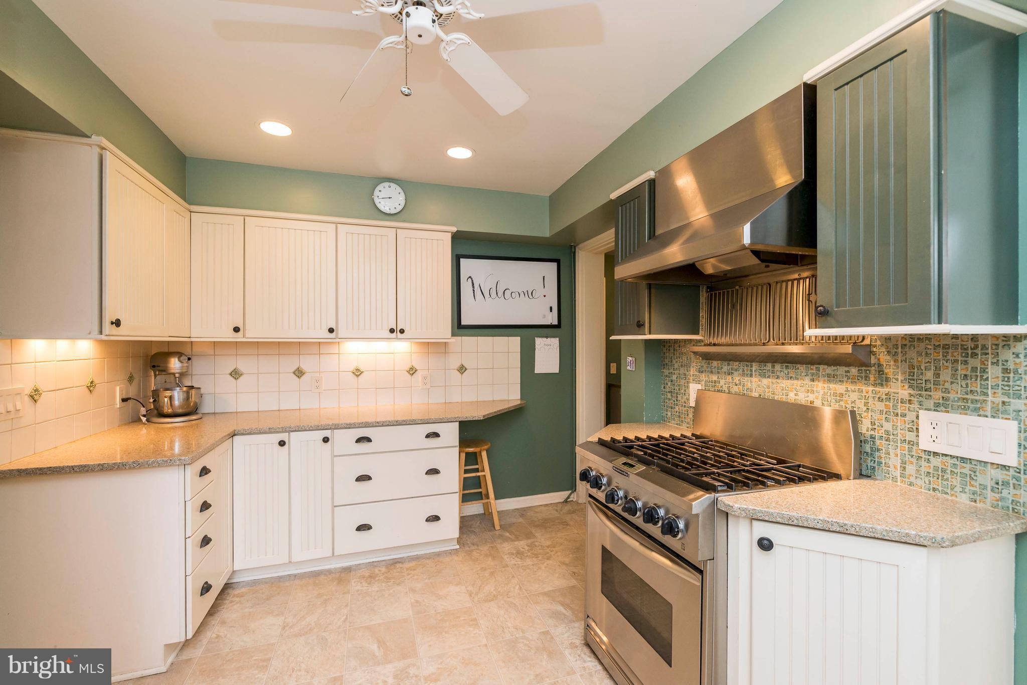 ROLAND PARK - Residential