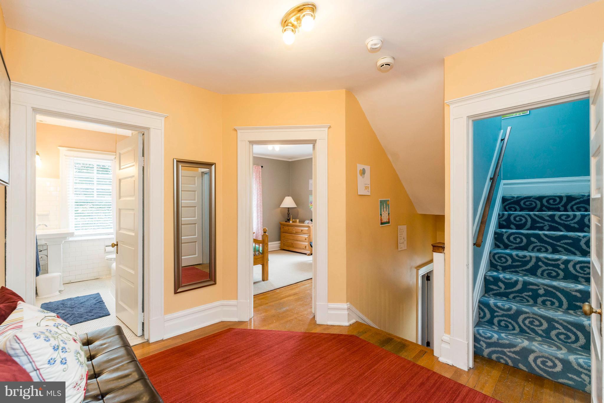 ROLAND PARK - Residential