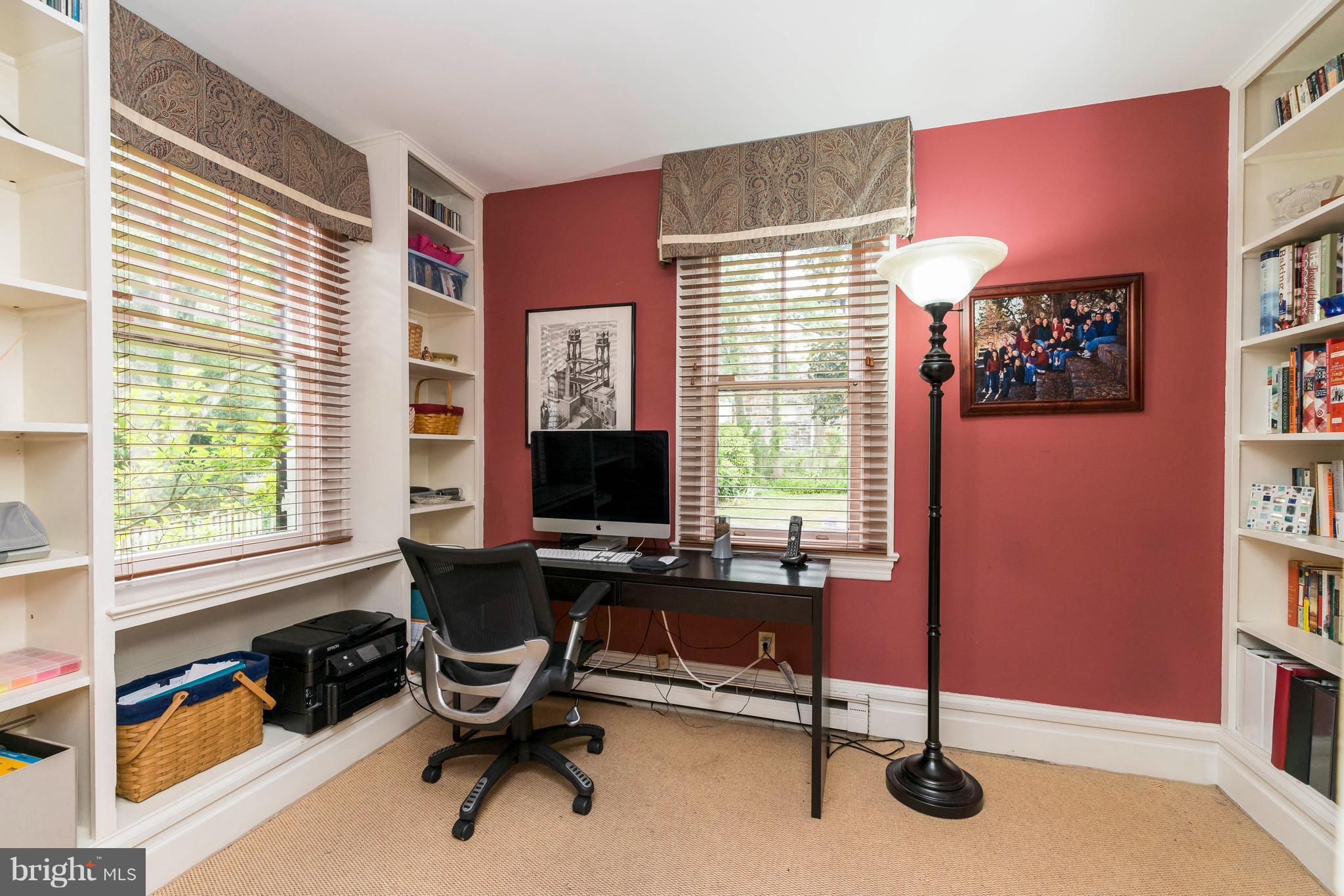 ROLAND PARK - Residential