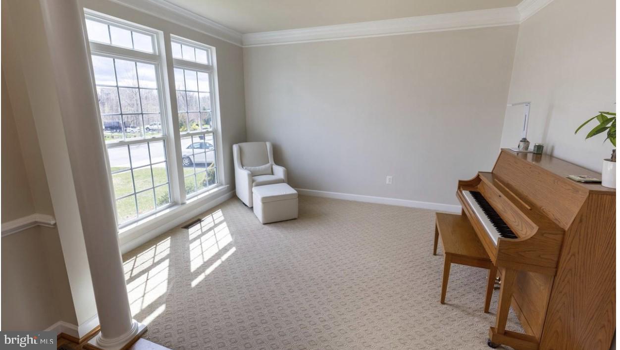 VILLAGES OF URBANA - Residential Lease