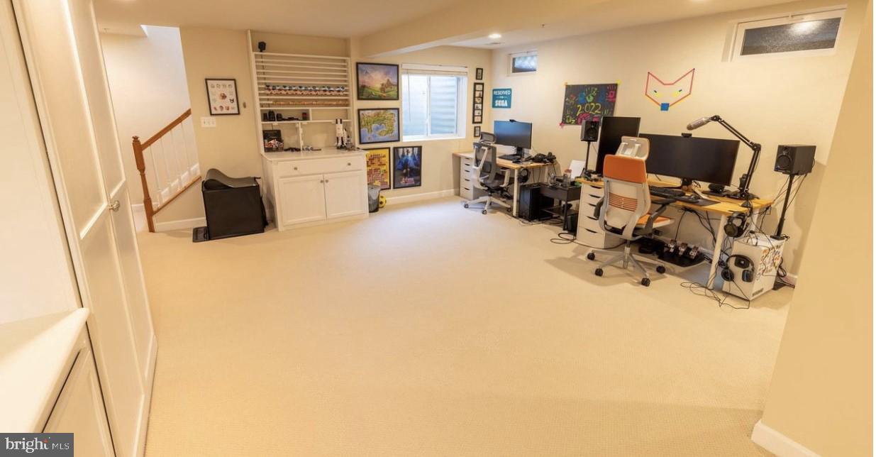 VILLAGES OF URBANA - Residential Lease