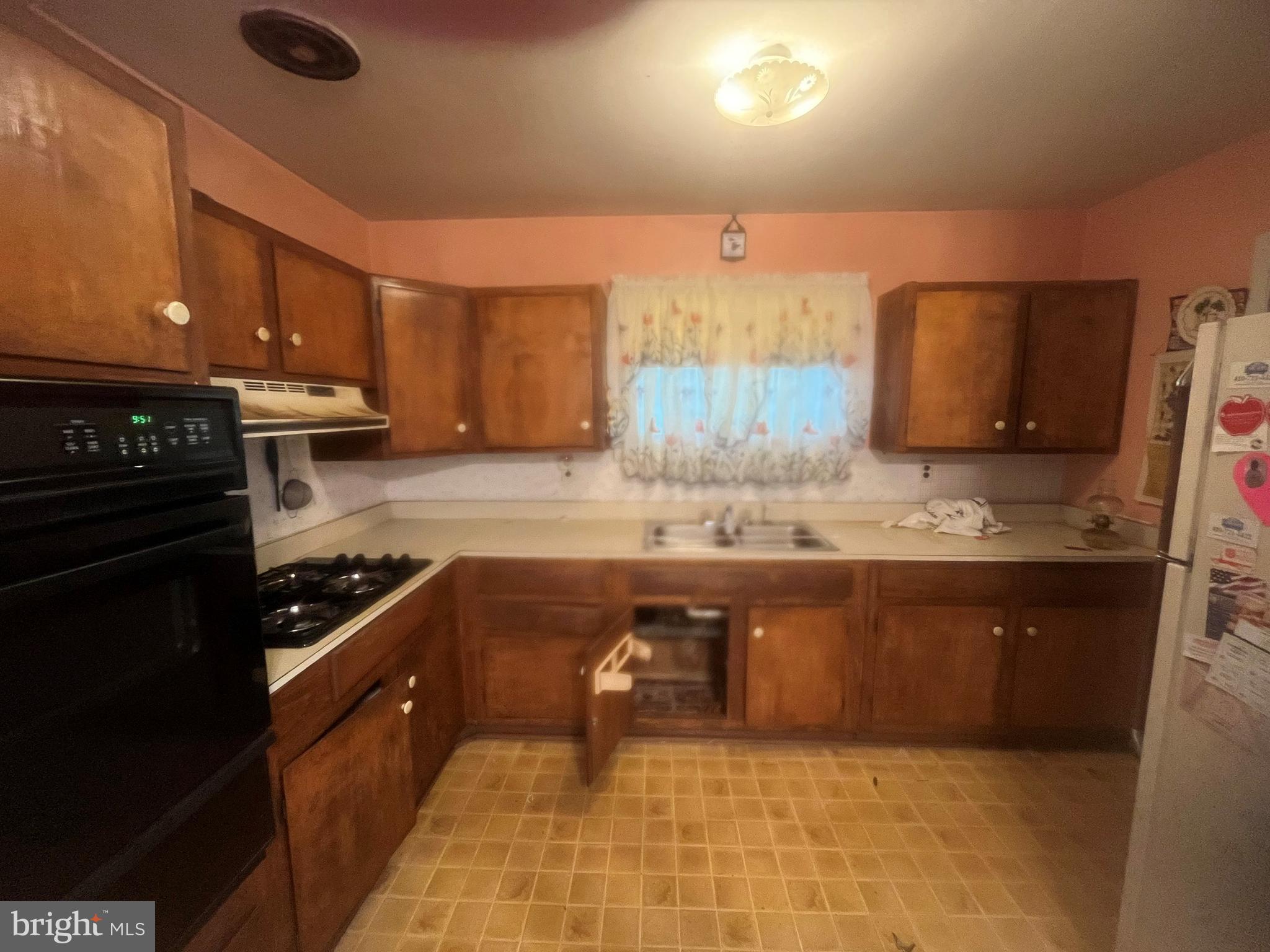 ODENTON HEIGHTS - Residential