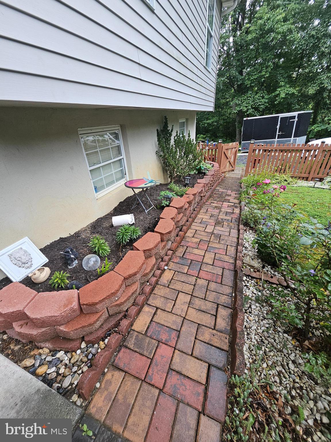 112 EAGLE TRAIL