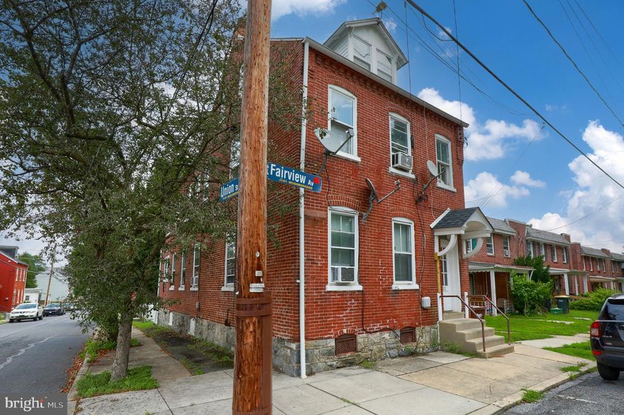 Well Maintained Turn-key “Detached” 3-unit in Lancaster.  New Roof in 2022.  Apt 1 is a spacious first floor apartment with 2 bedrooms that shows well and is rented for $1000/month.  Apt 2 is located on second floor with 1 bedroom rented for $625/month.  Apt 3 is a beautiful 1 bedroom apartment with trendy open shelves in kitchen and rented for $800/month.  Apartments have lots of natural light.  Brick exterior has great curb appeal.  Separate gas heat and separate electric.   This is a fantastic opportunity!  A detached multi-family building in Lancaster City is rare find.