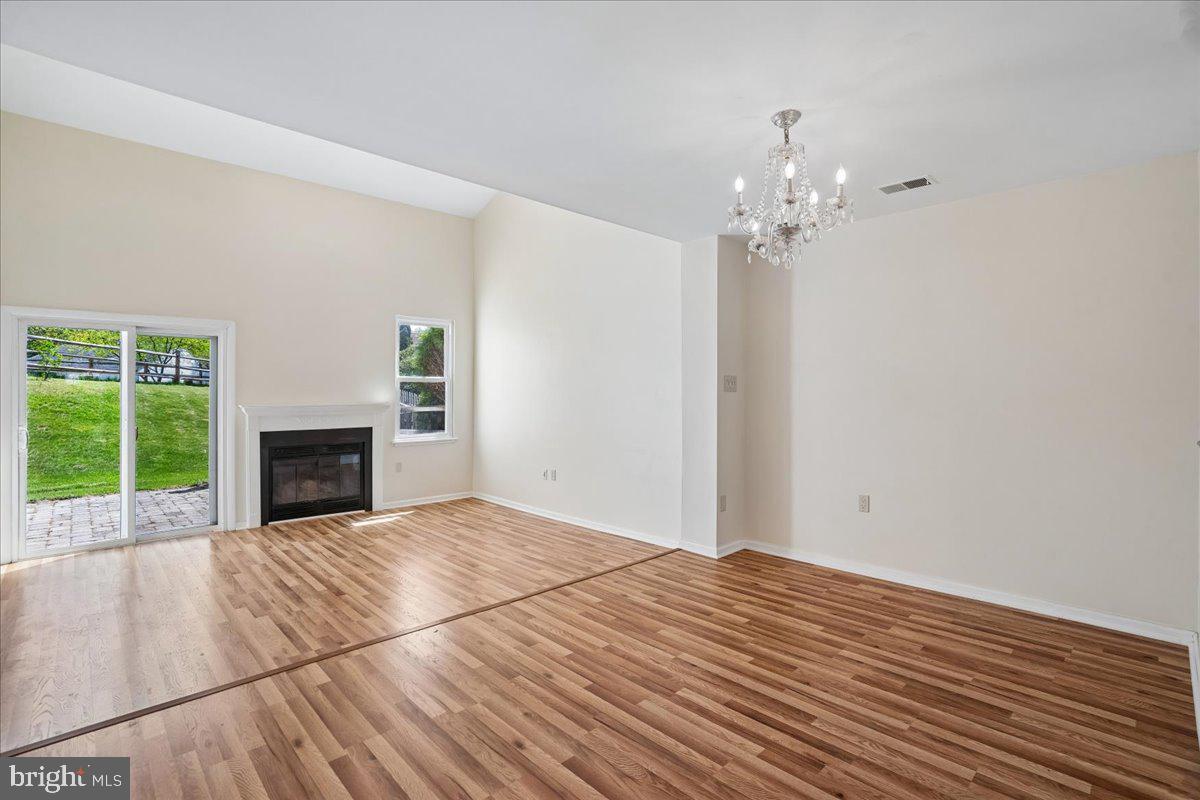 CHURCHILL TOWN SECTOR - Residential