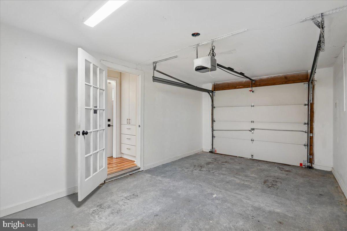 CHURCHILL TOWN SECTOR - Residential