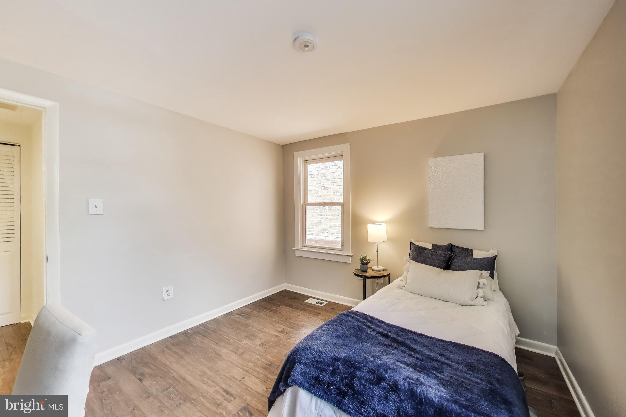 PARKER GRAY - Residential