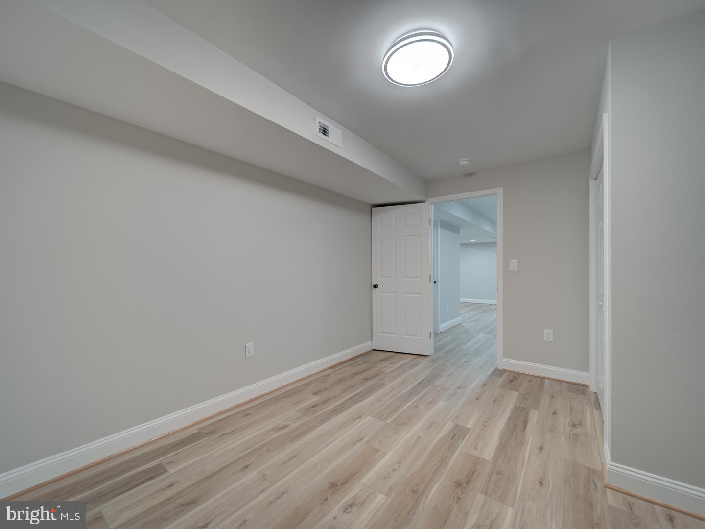 NEW MARKET WEST - Residential