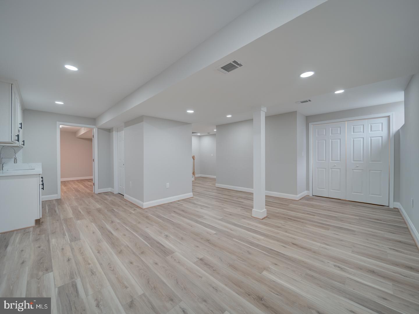 NEW MARKET WEST - Residential