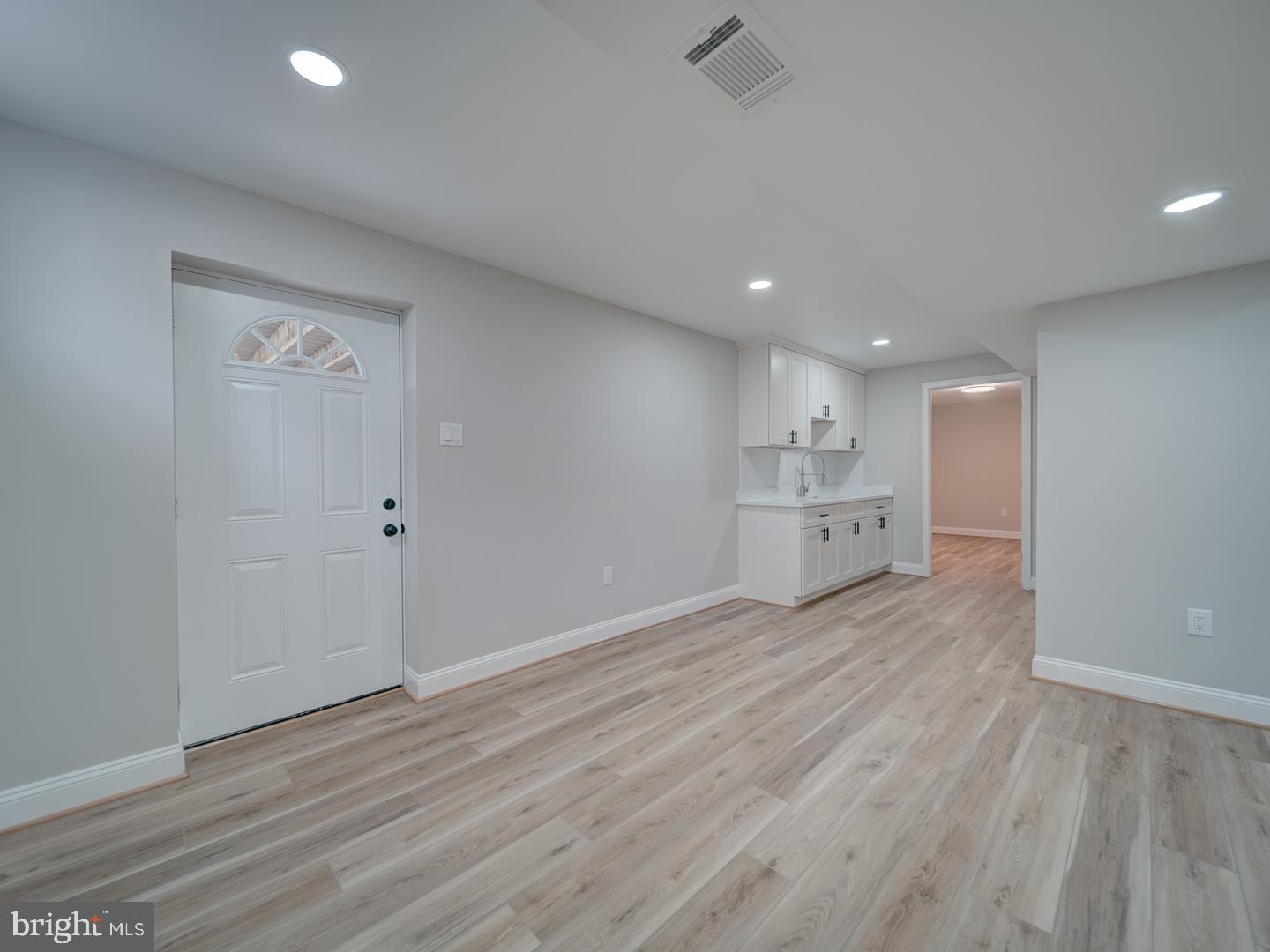 NEW MARKET WEST - Residential