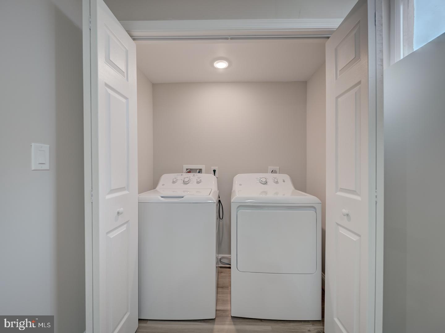 NEW MARKET WEST - Residential