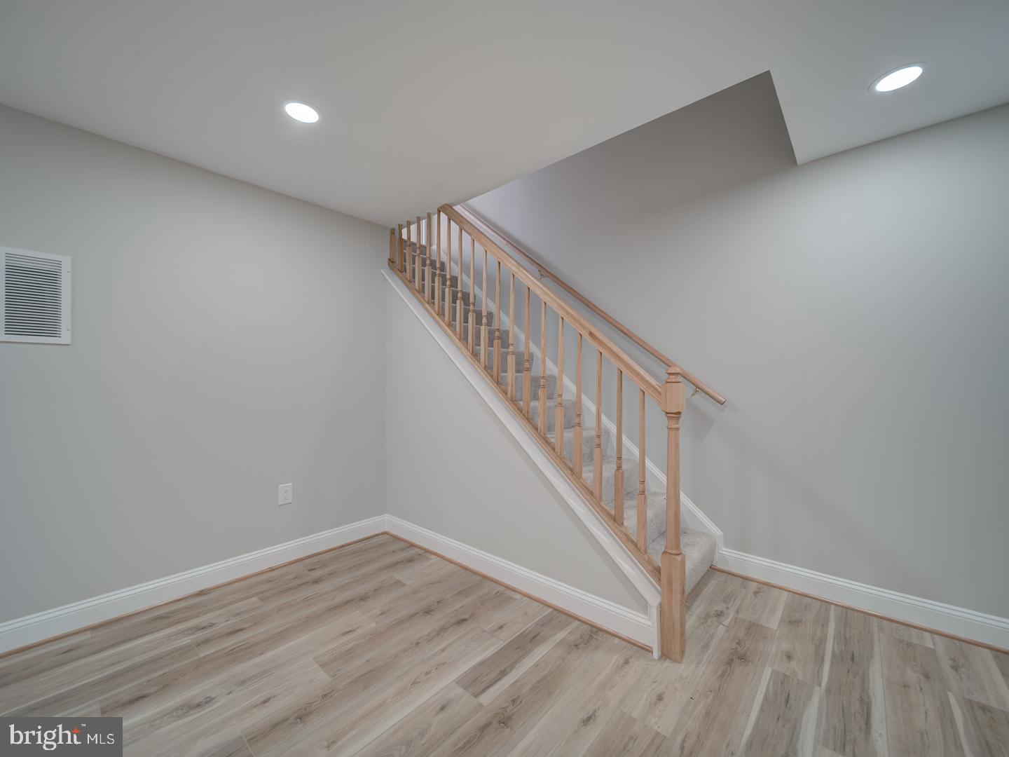 NEW MARKET WEST - Residential