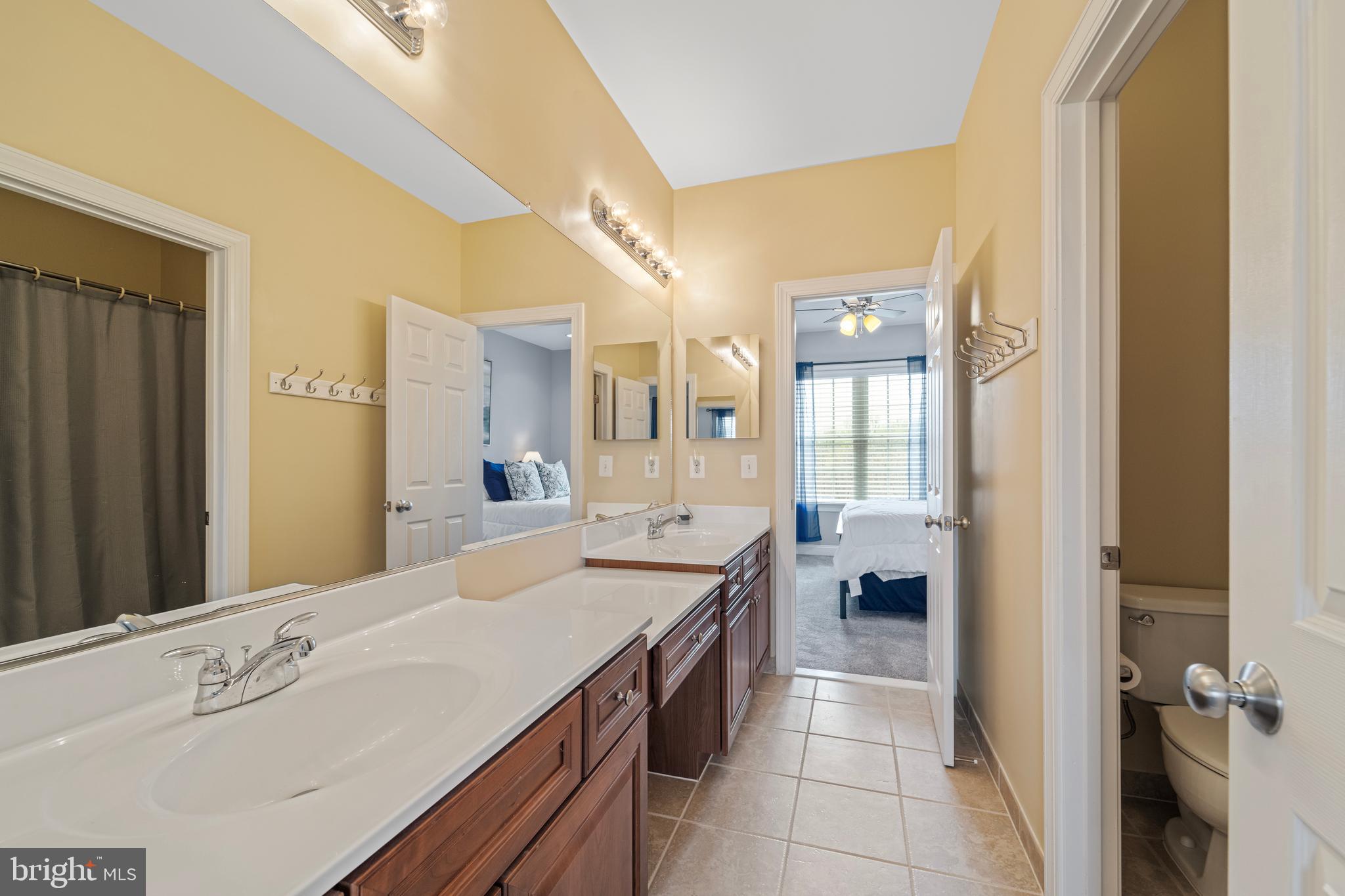 WATERFORD CREEK - Residential