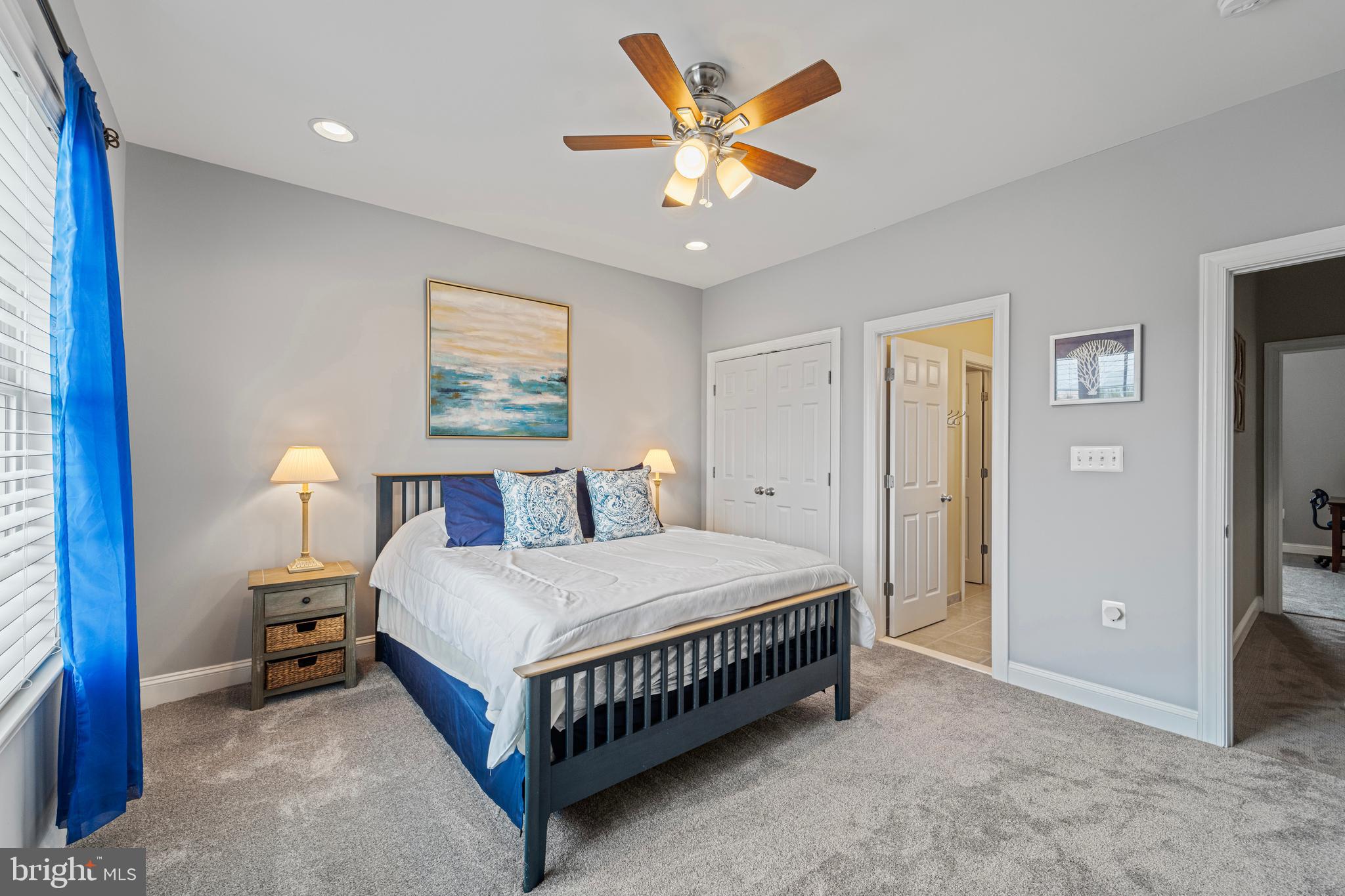 WATERFORD CREEK - Residential