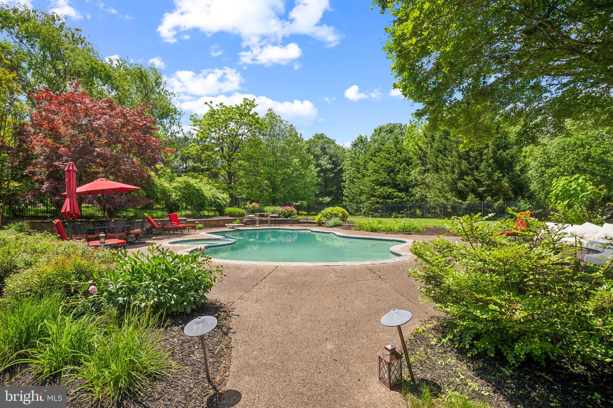 GREYSTONE - Residential