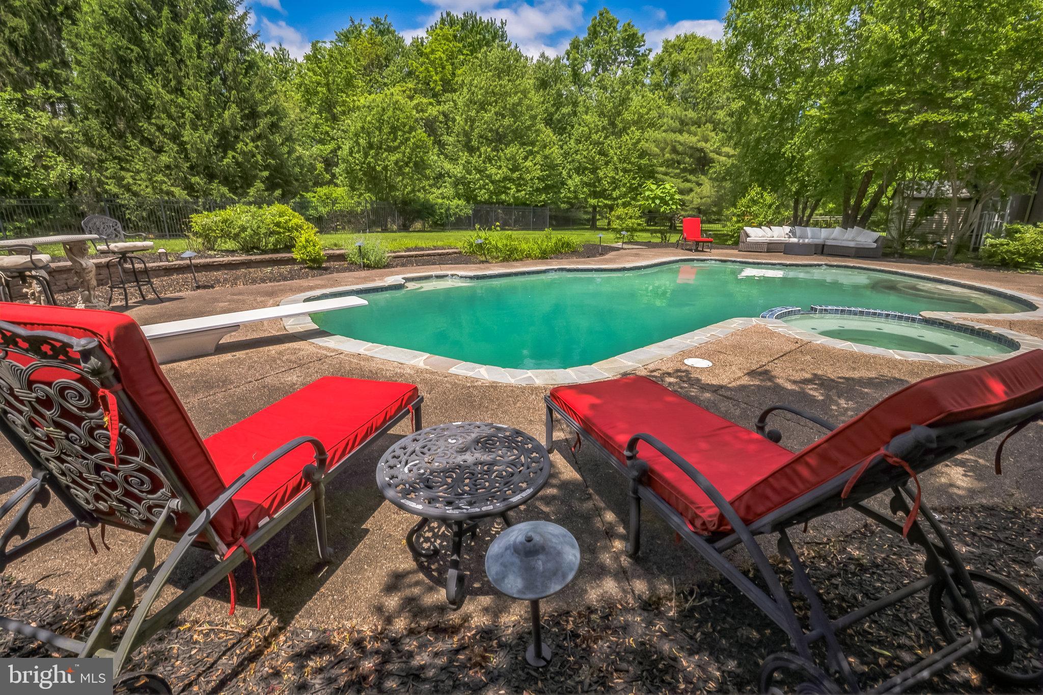 GREYSTONE - Residential