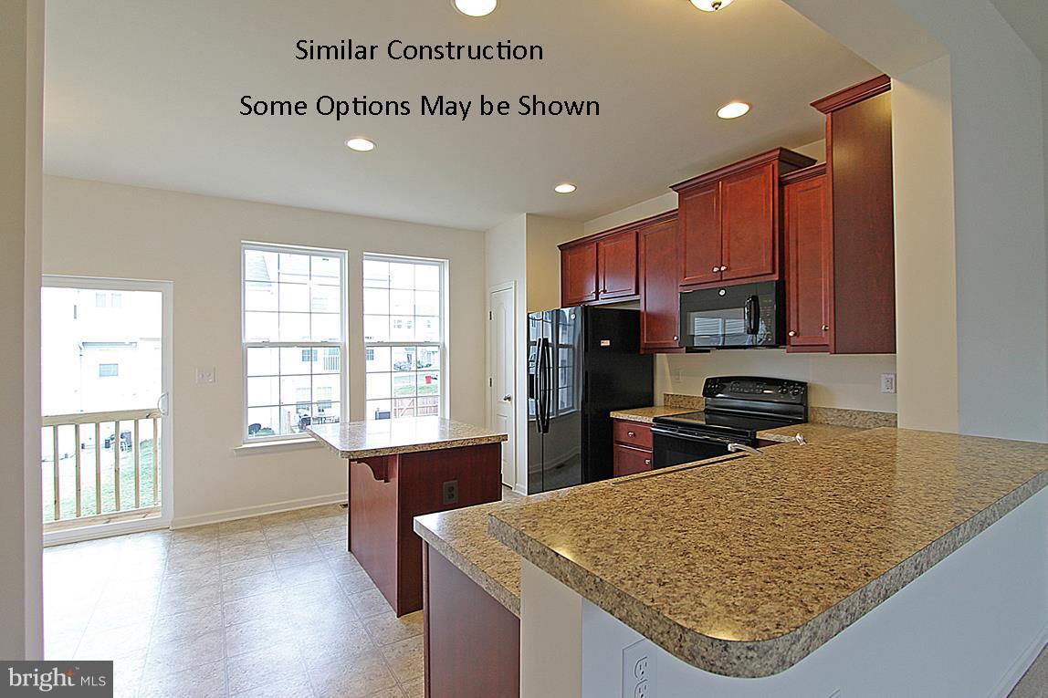 RIVERSIDE VILLAGES - Residential