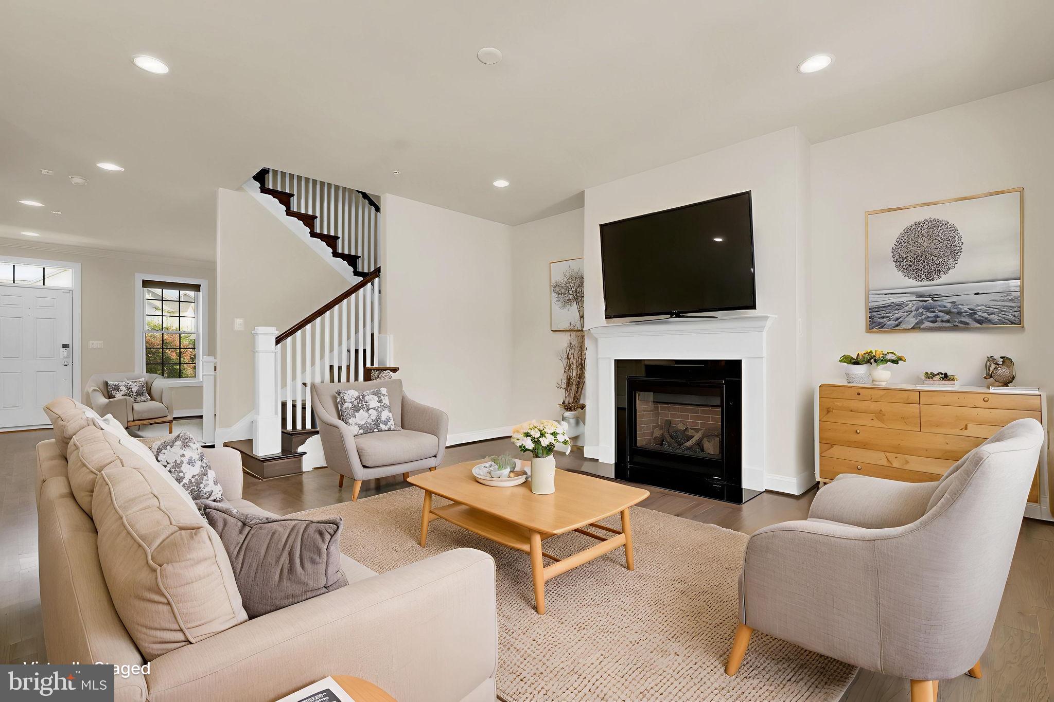 LANDSDALE - Residential