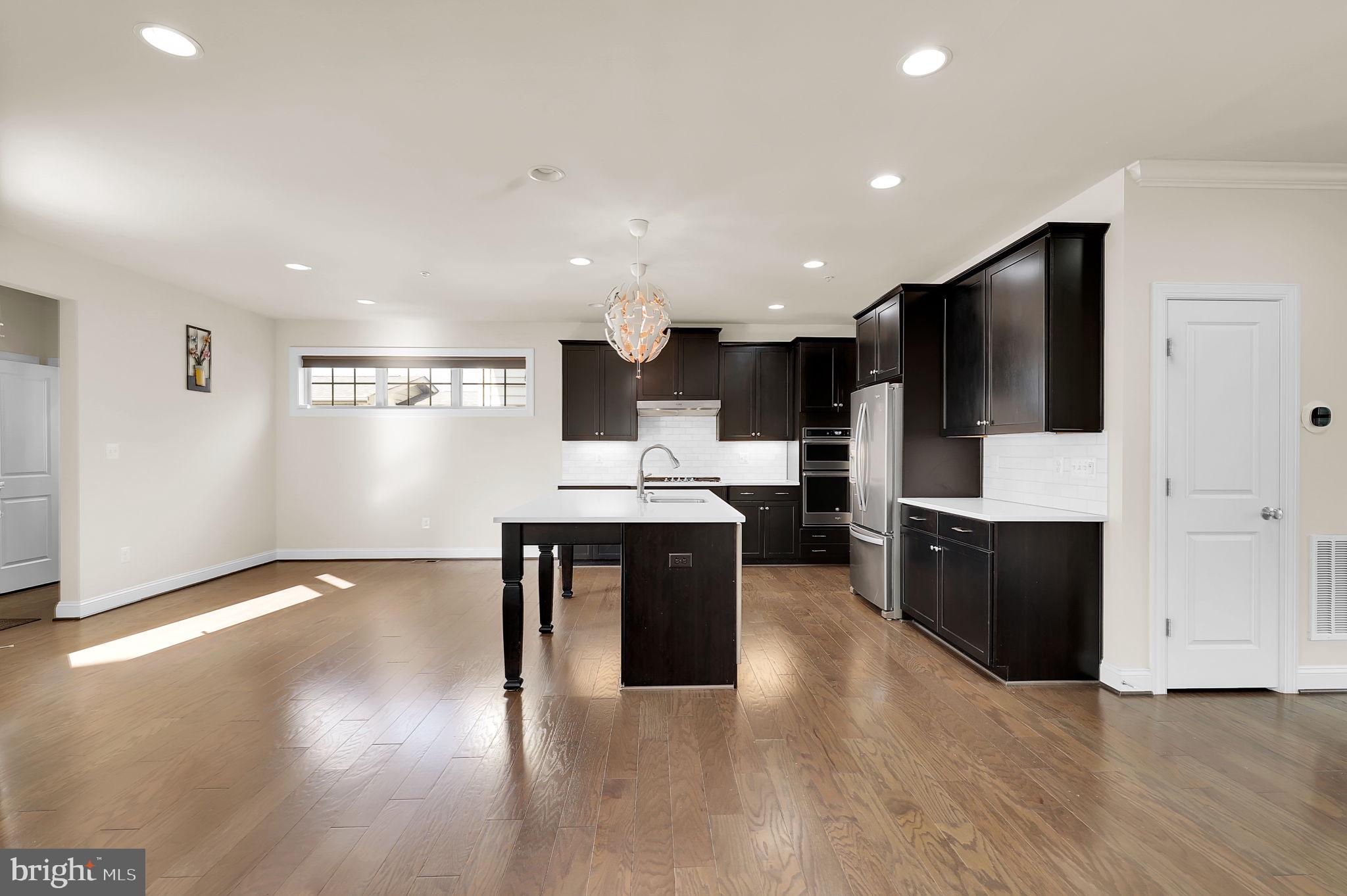 LANDSDALE - Residential