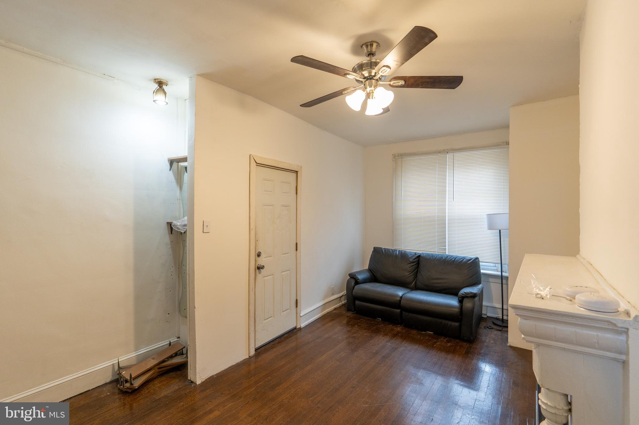 POINT BREEZE - Residential Lease