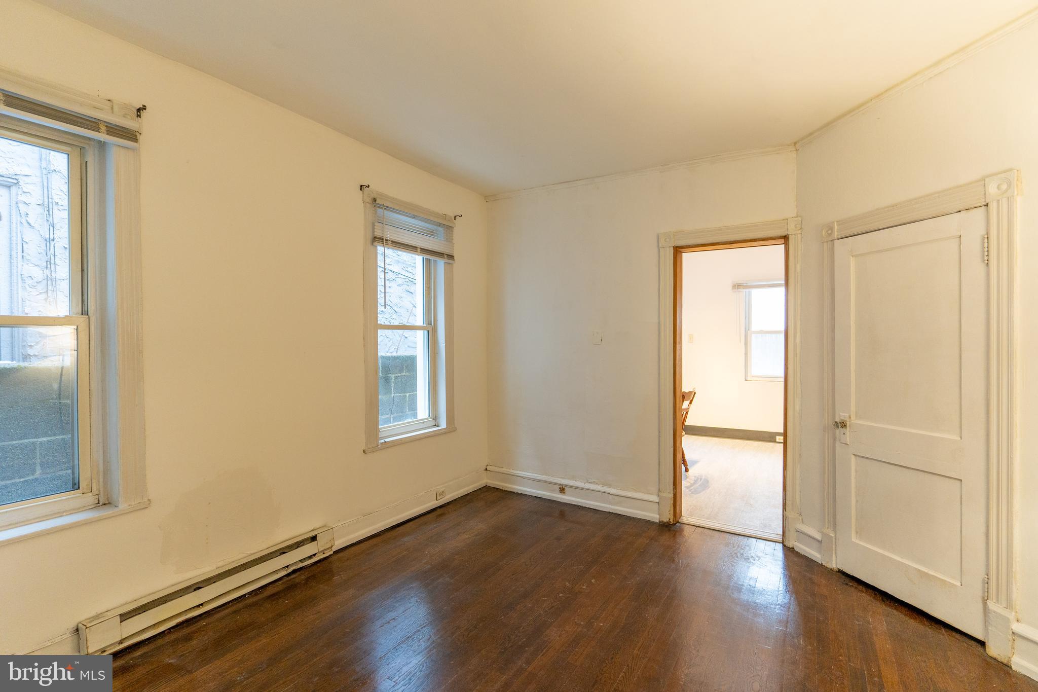 POINT BREEZE - Residential Lease