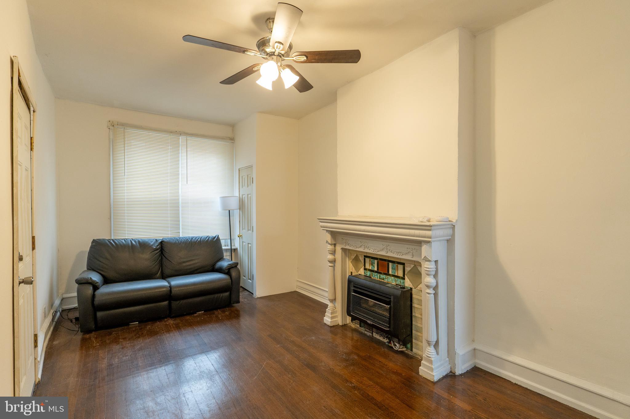 POINT BREEZE - Residential Lease