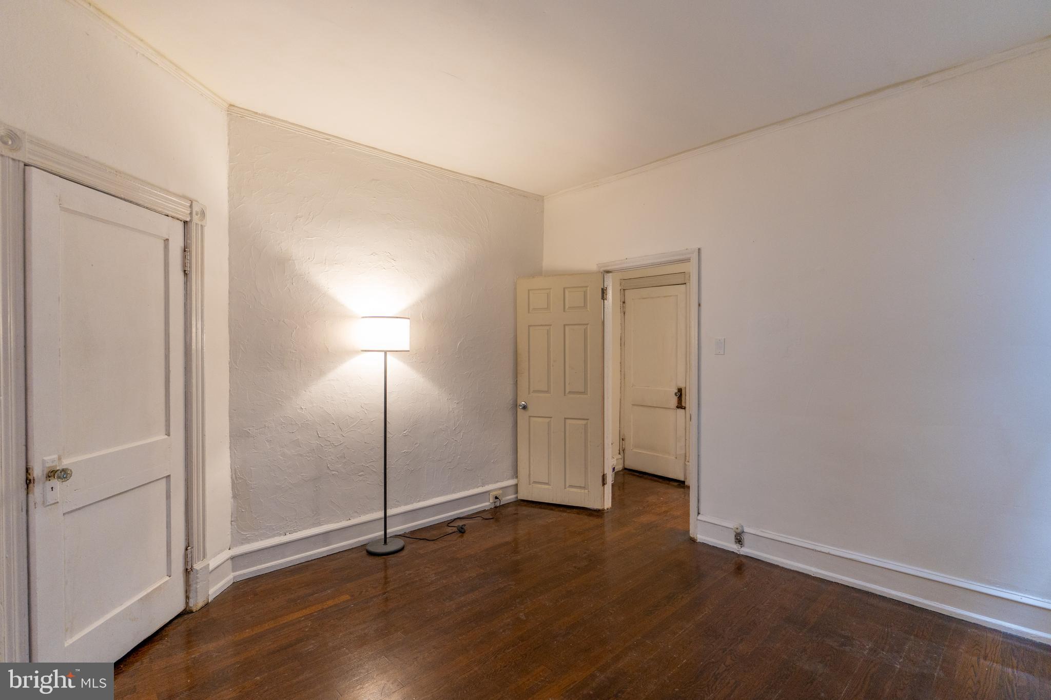 POINT BREEZE - Residential Lease