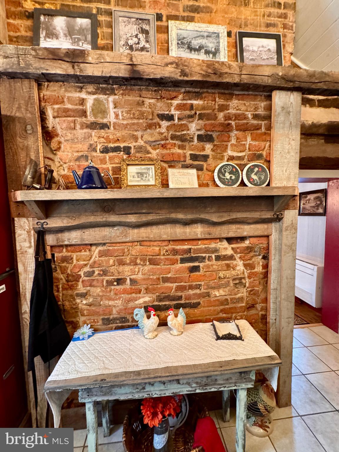 CHARLES TOWN - Residential