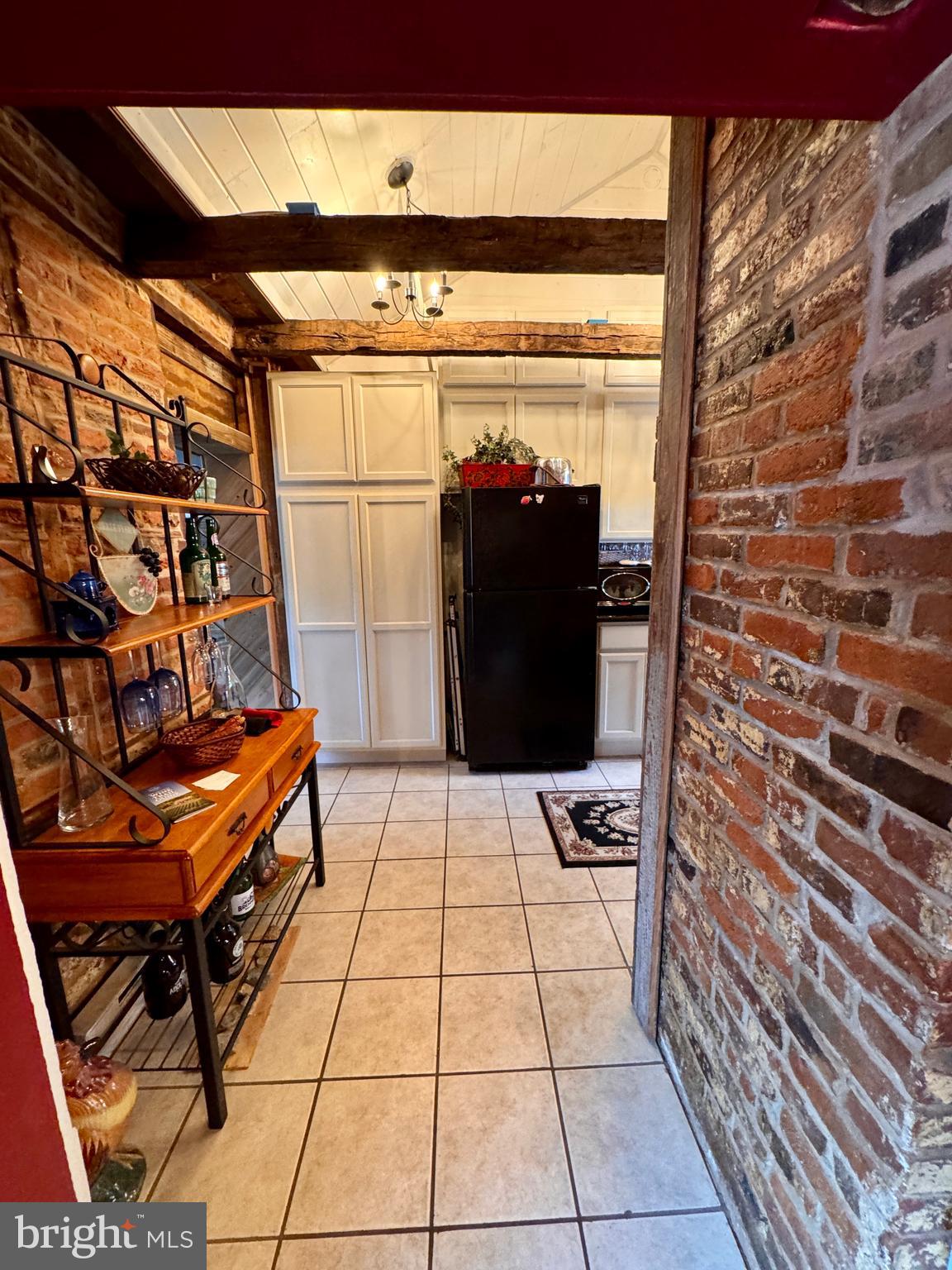 CHARLES TOWN - Residential