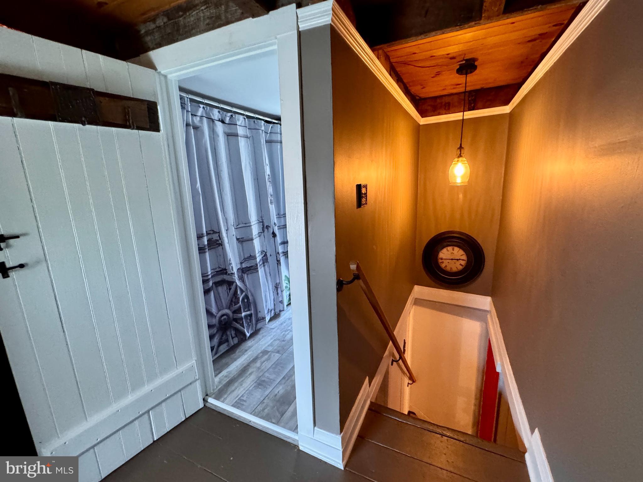 CHARLES TOWN - Residential