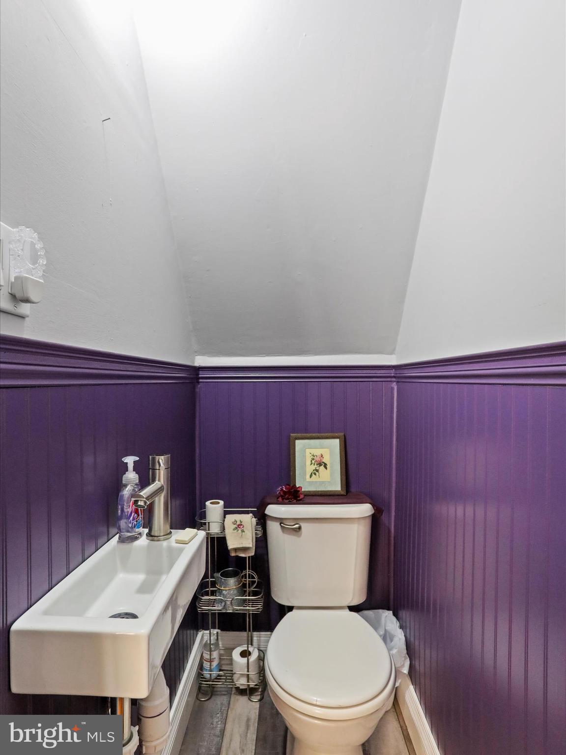 CHARLES TOWN - Residential