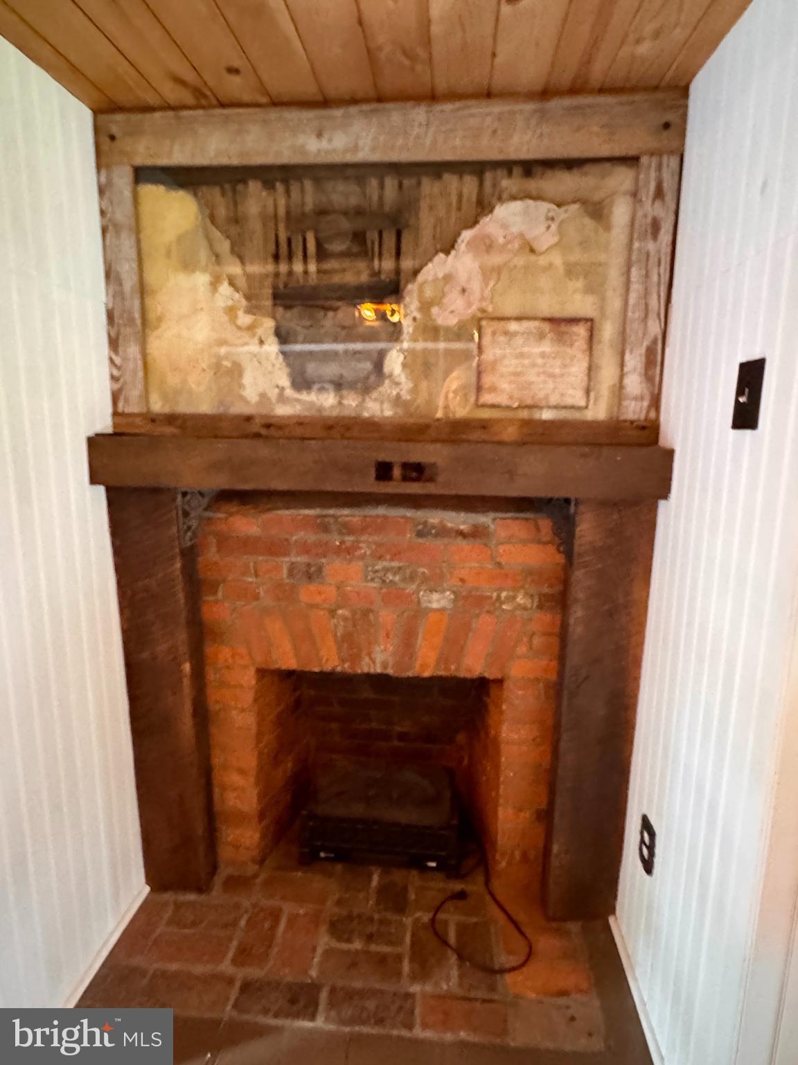 CHARLES TOWN - Residential