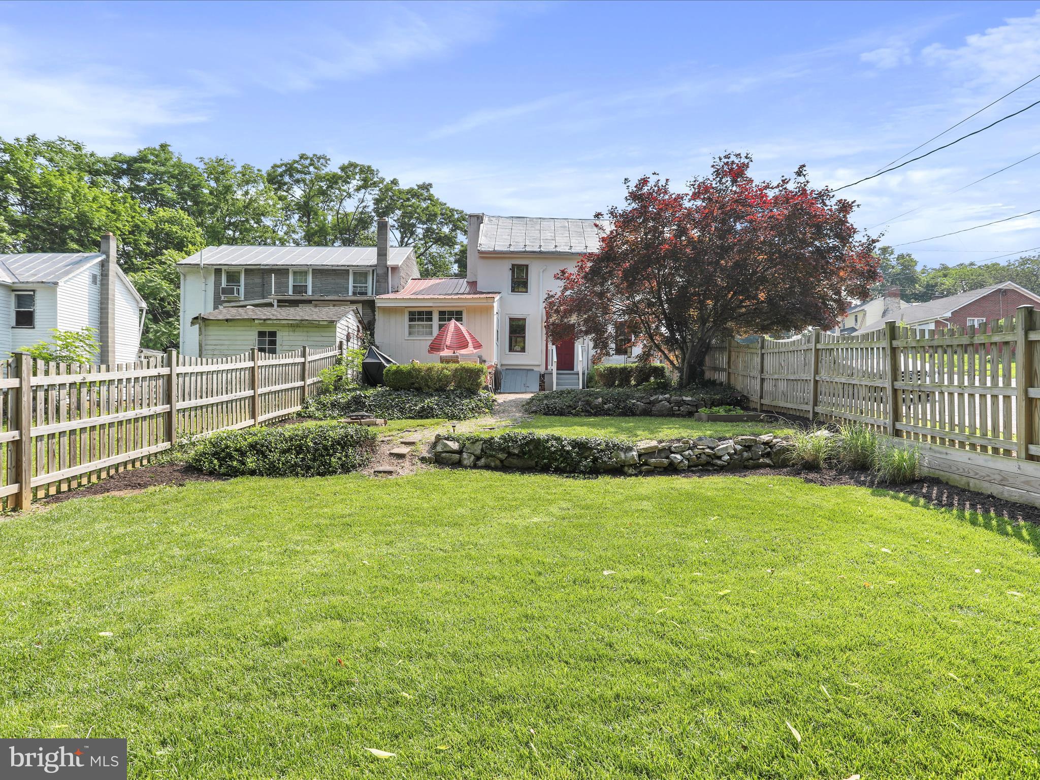 CHARLES TOWN - Residential