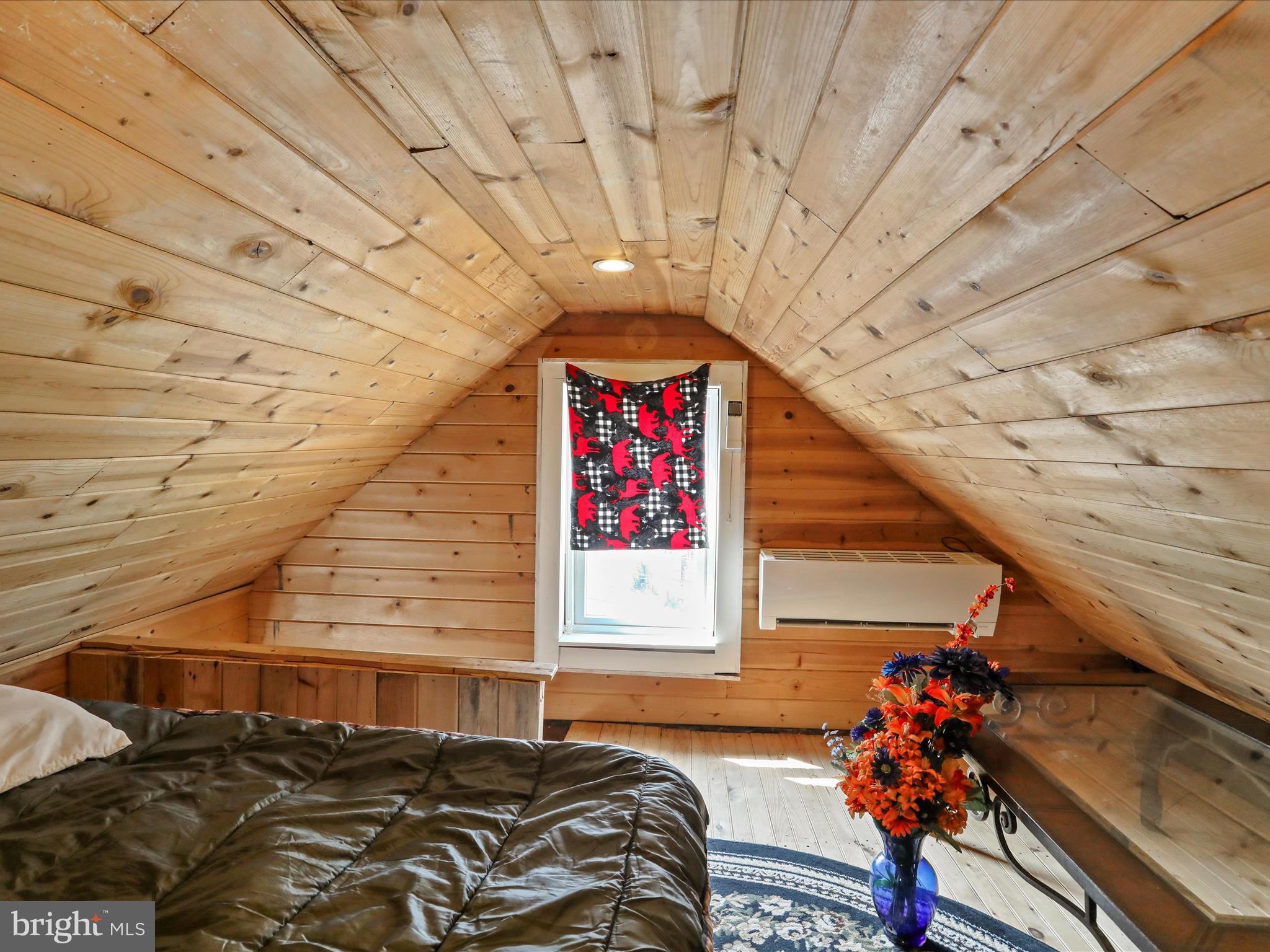 CHARLES TOWN - Residential