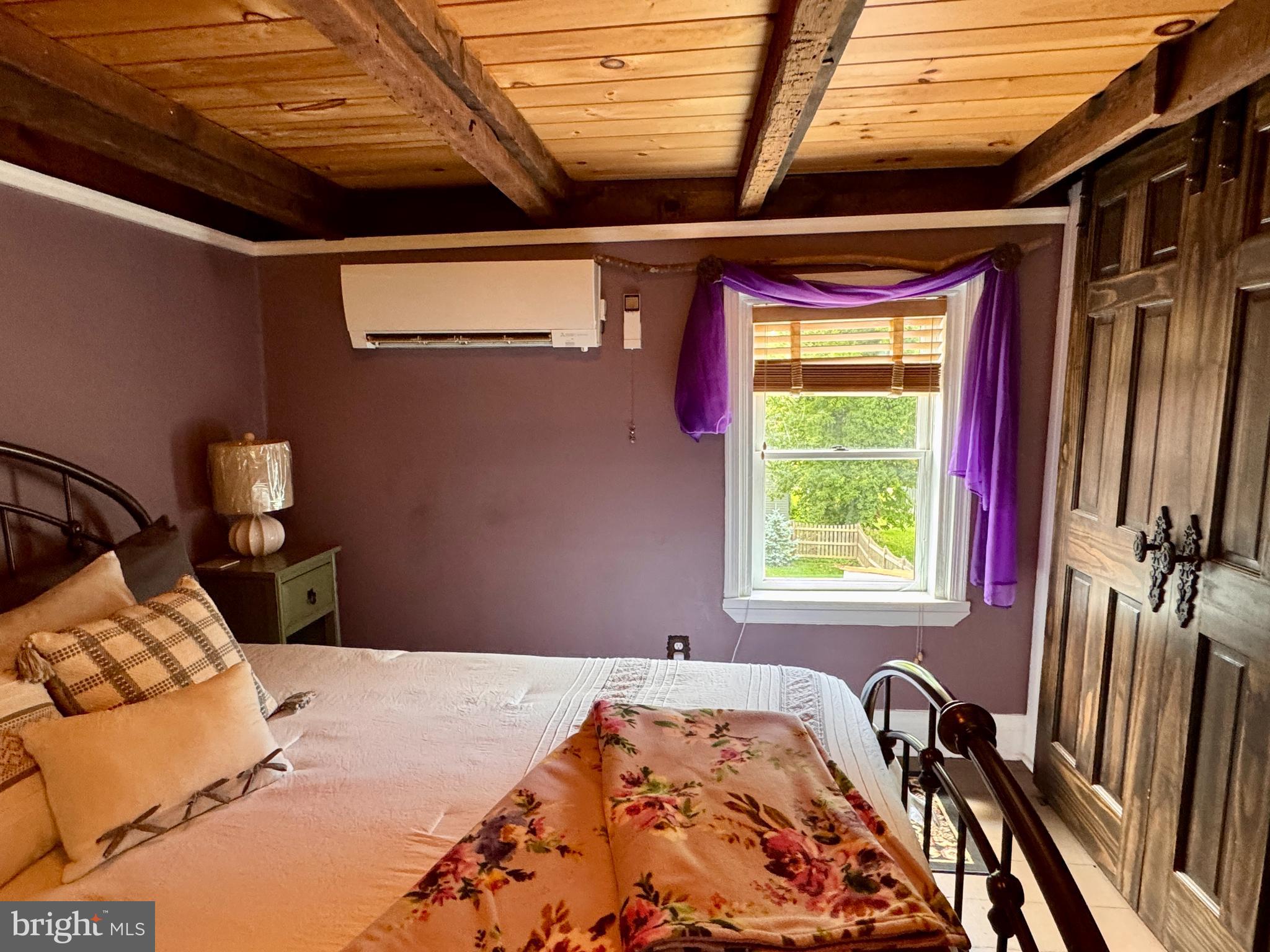 CHARLES TOWN - Residential