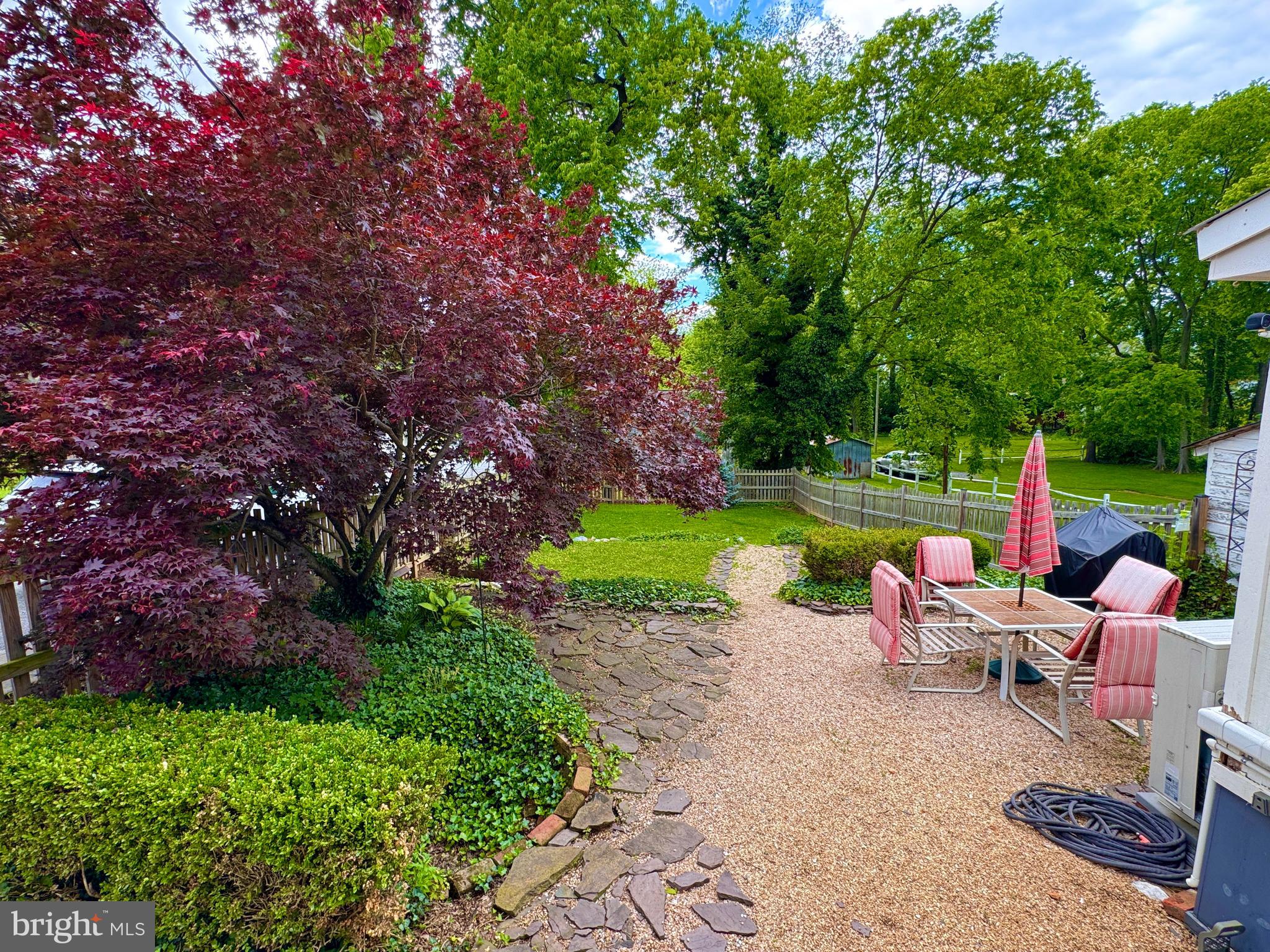 CHARLES TOWN - Residential