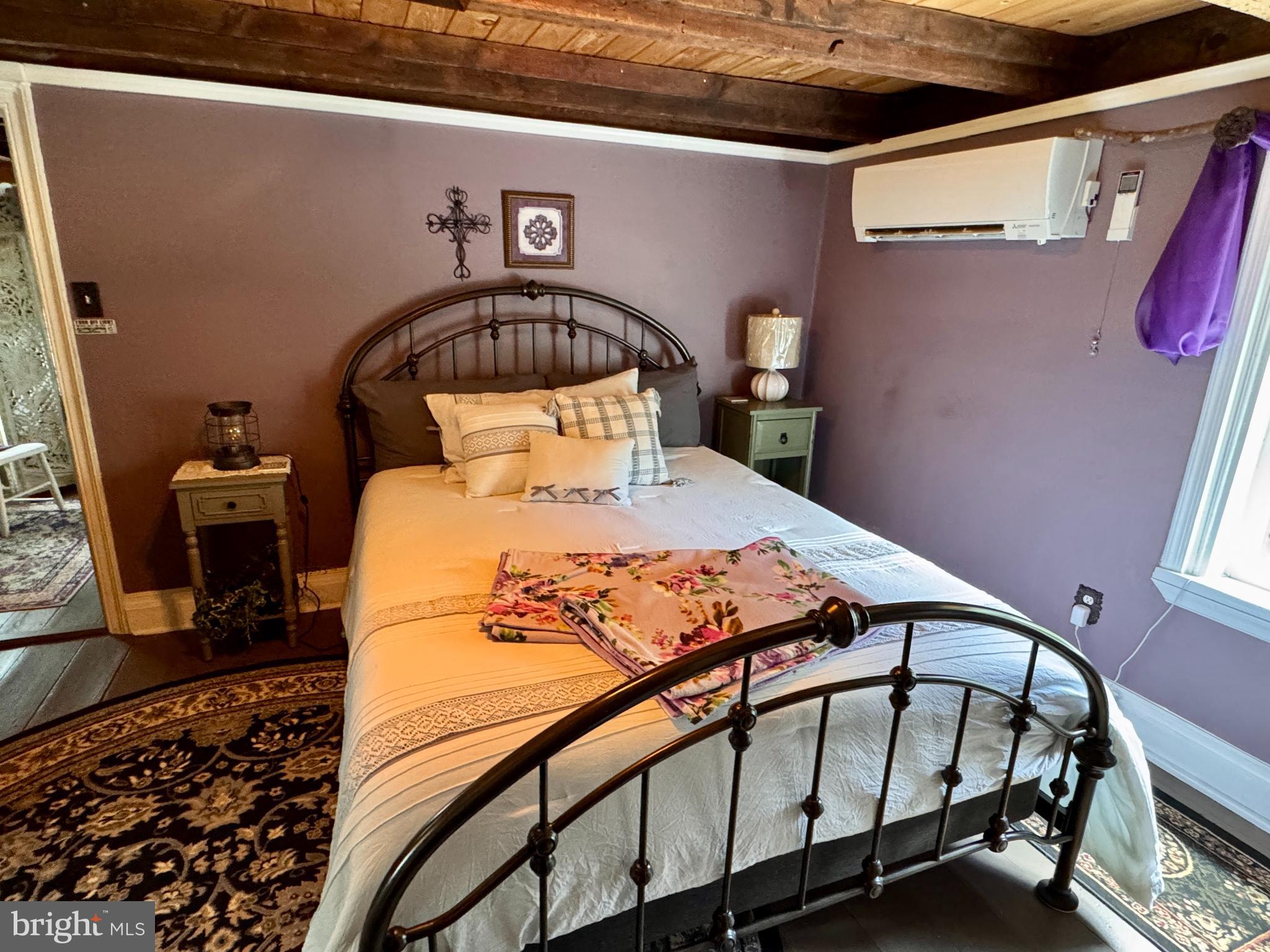 CHARLES TOWN - Residential