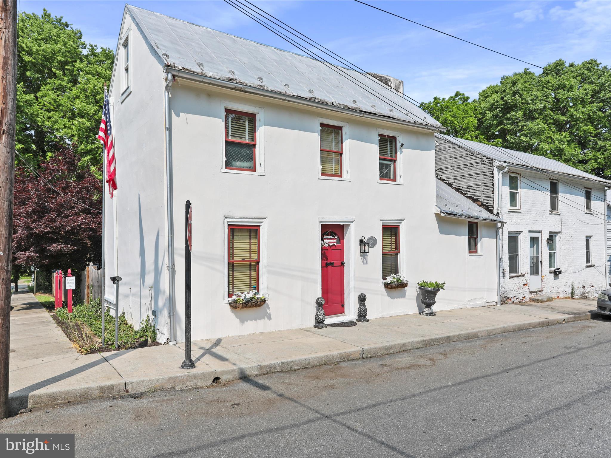 CHARLES TOWN - Residential