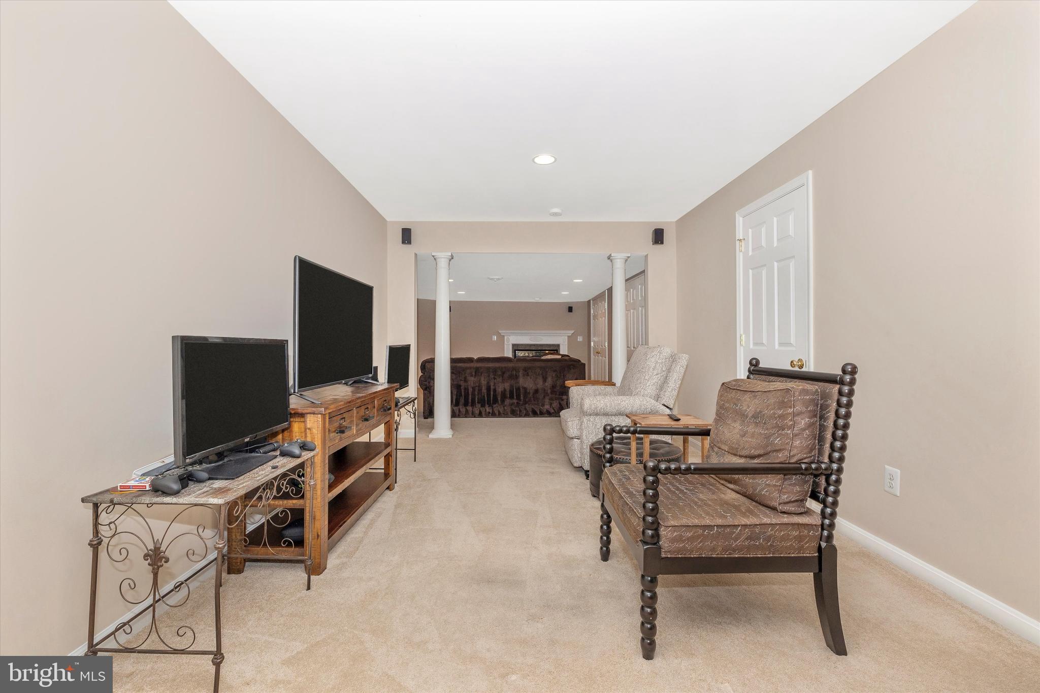 FAIRWAYS AT HOLLY HILL - Residential