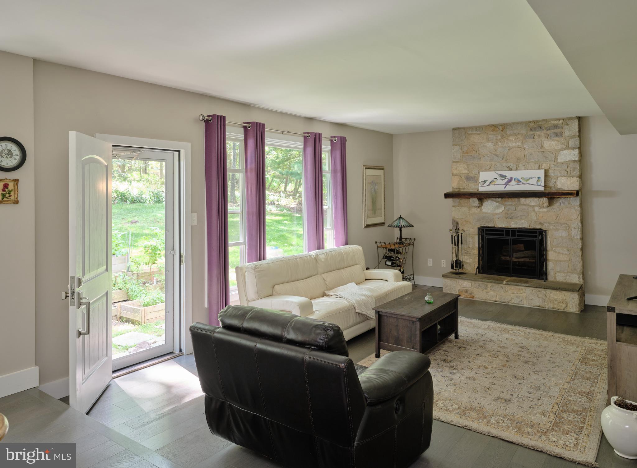 SOLEBURY - Residential